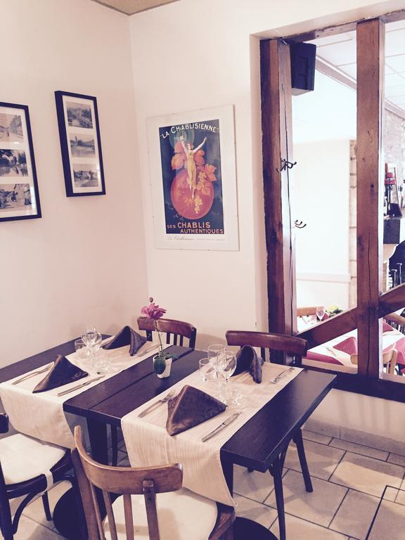 Hotel Du Commerce Bar-sur-Seine Eksteriør billede